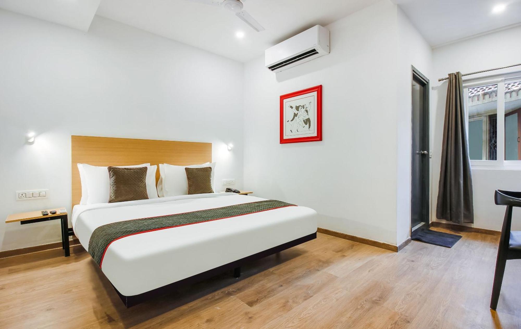 Super Townhouse The Cinco Hotel Near Esi Hospital Haïdarabad Extérieur photo