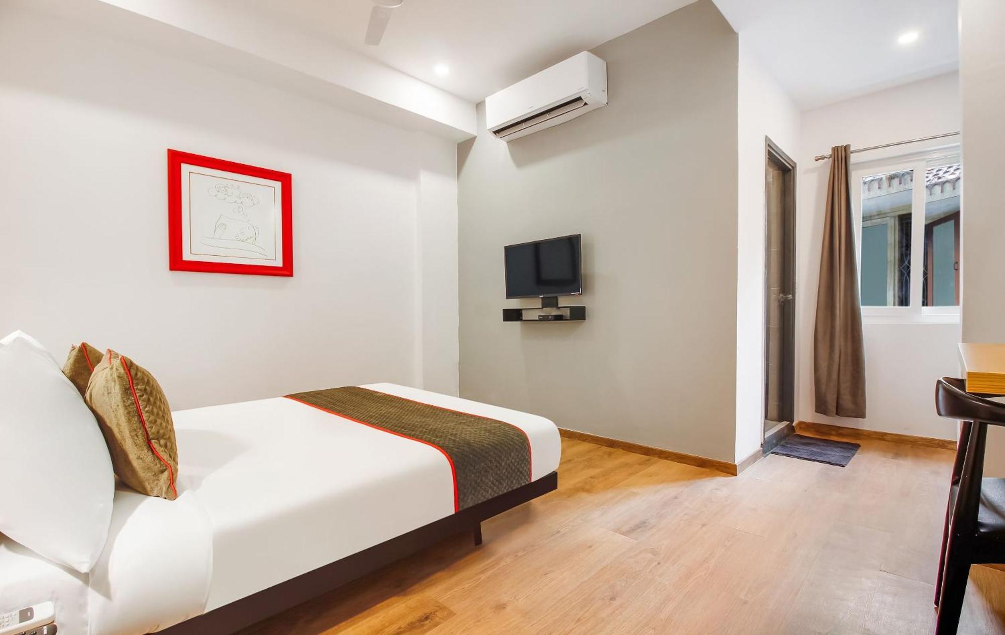 Super Townhouse The Cinco Hotel Near Esi Hospital Haïdarabad Extérieur photo